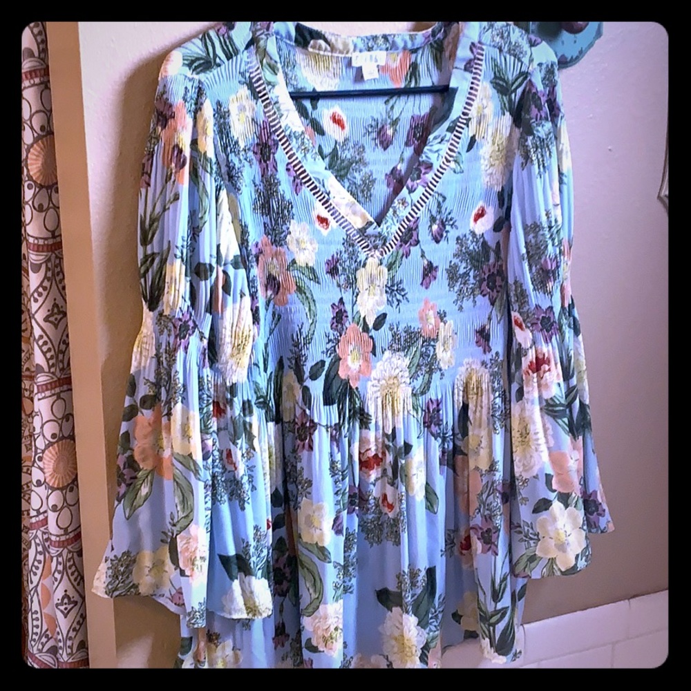 Boho flowered top